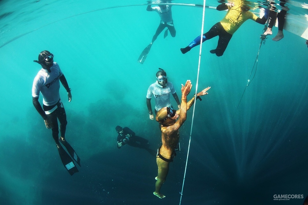 自由潜水非常危险,事实上所有潜水都是,do not dive