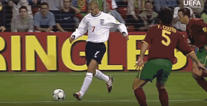 《pes 2018》中贝克汉姆的回归,让我怀念起