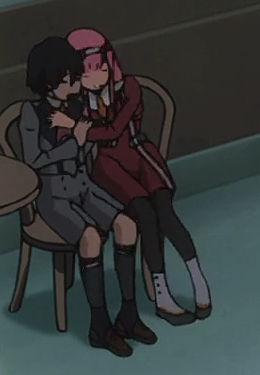 而她们看到了和广很是亲密的02,这里的莓一方面是不希望广和02靠的太