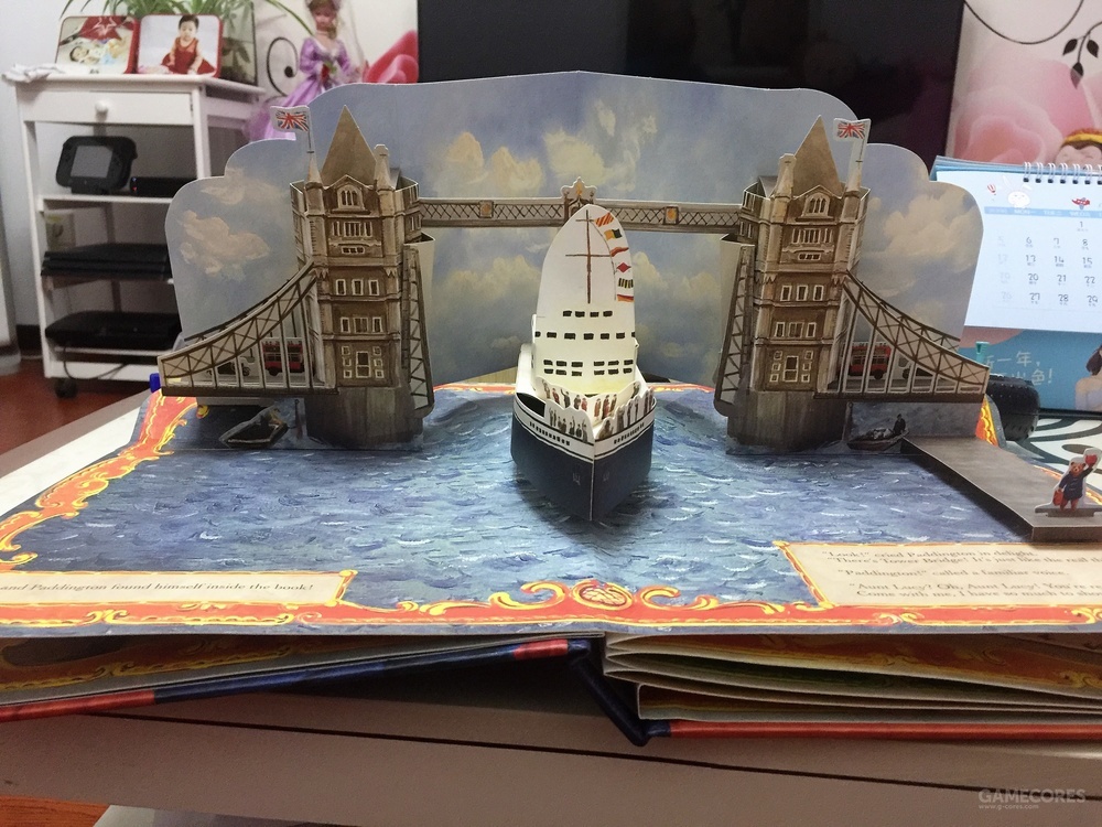 书里除了这些大幅的立体折纸,就连各种恐龙介绍里也隐藏着小号的折纸