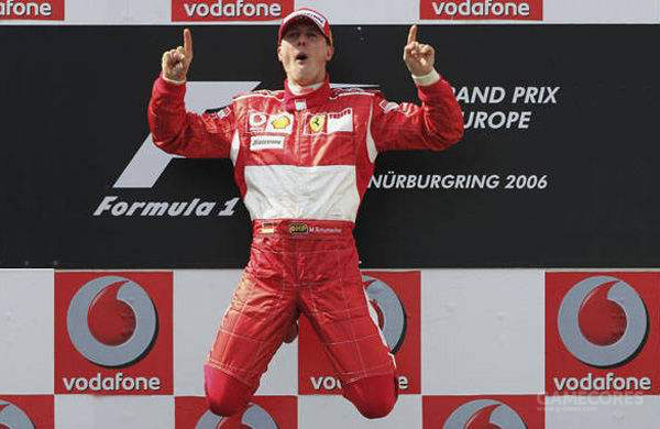 舒马赫跳也是他夺冠后的标志性庆祝动作