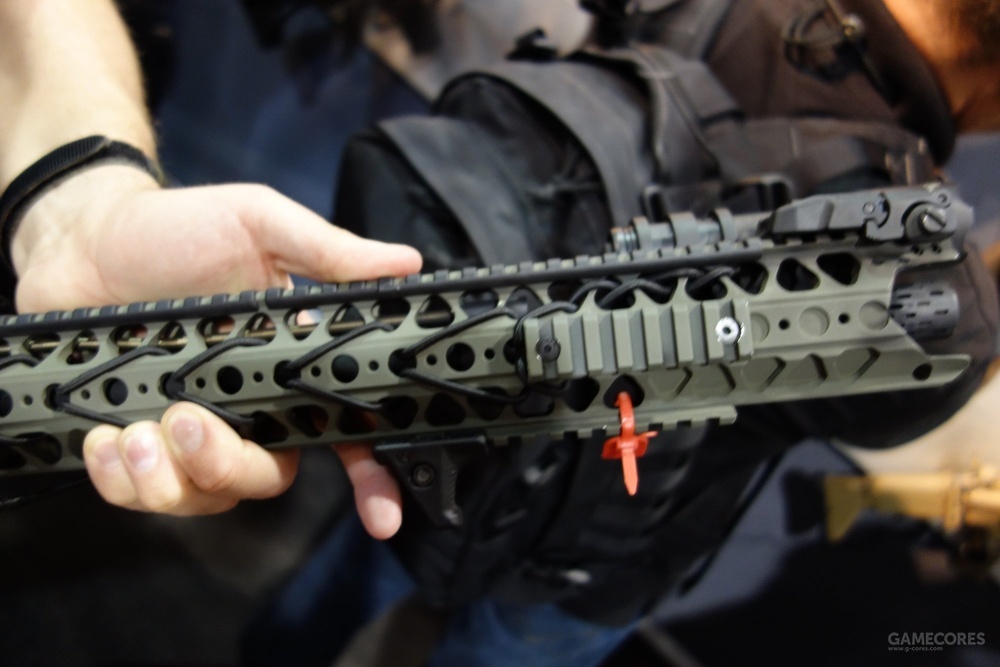 这些是13年shot show上的长款lvoa-c,实在找不到